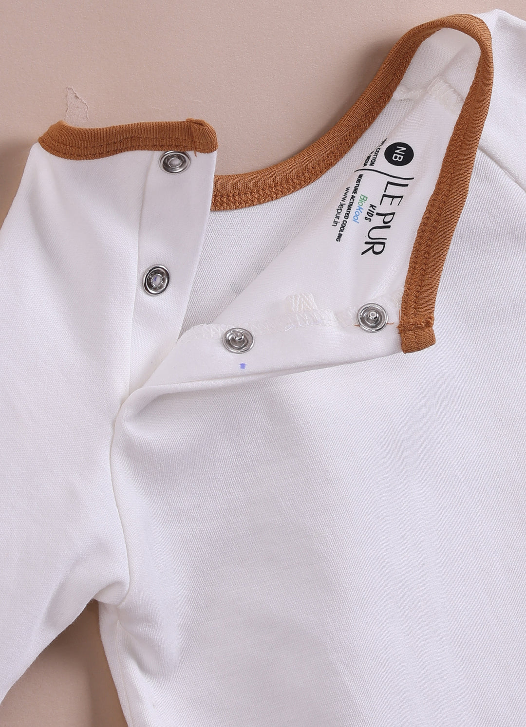 Le Pur Biocool Cotton Off-White Colour Baby Boy Sleepsuit with Hedgehog Print - LE PUR!